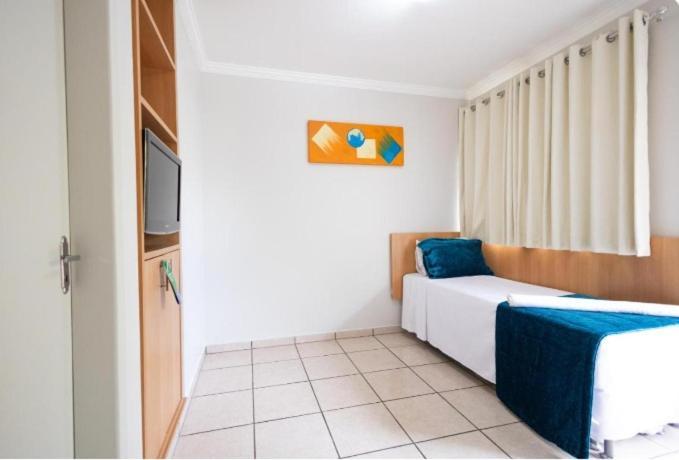 Diroma Fiori - Hoteis Com Roupa De Cama --- Destinos Combinados Turismo Caldas Novas Εξωτερικό φωτογραφία